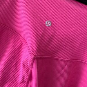Lululemon Athletica Align Ribbed High Waist 25” legging in Sonic Pink